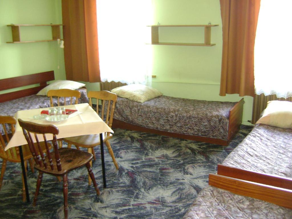 Hotel Kamieniec Oświęcim Kültér fotó